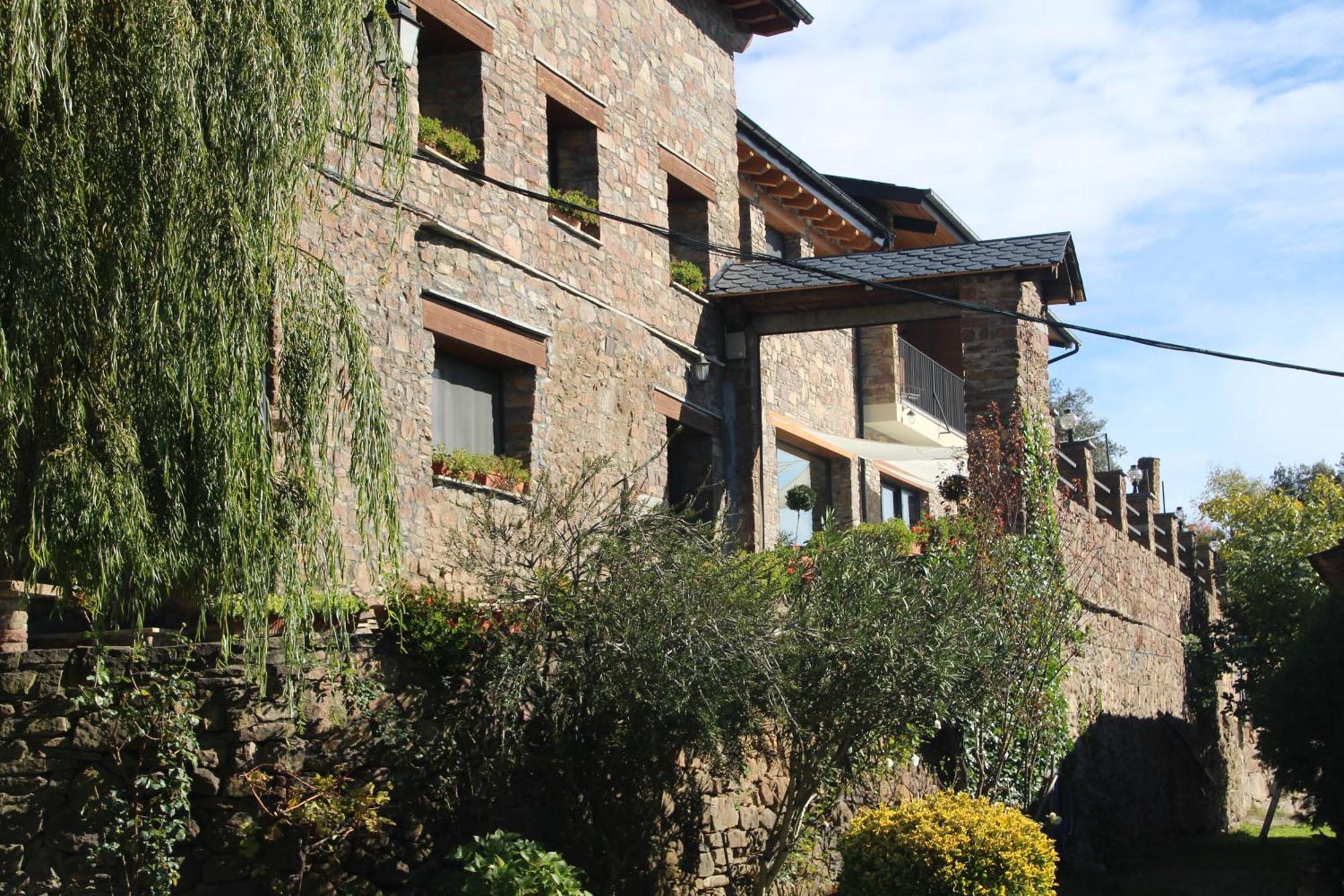 Les Flors - Hotel Rural & Cabanyes Gramós Exterior foto